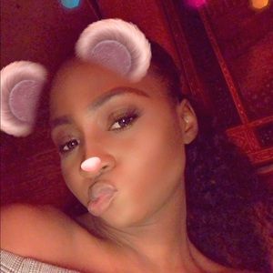 Meet your Posher, Aawa cheikh